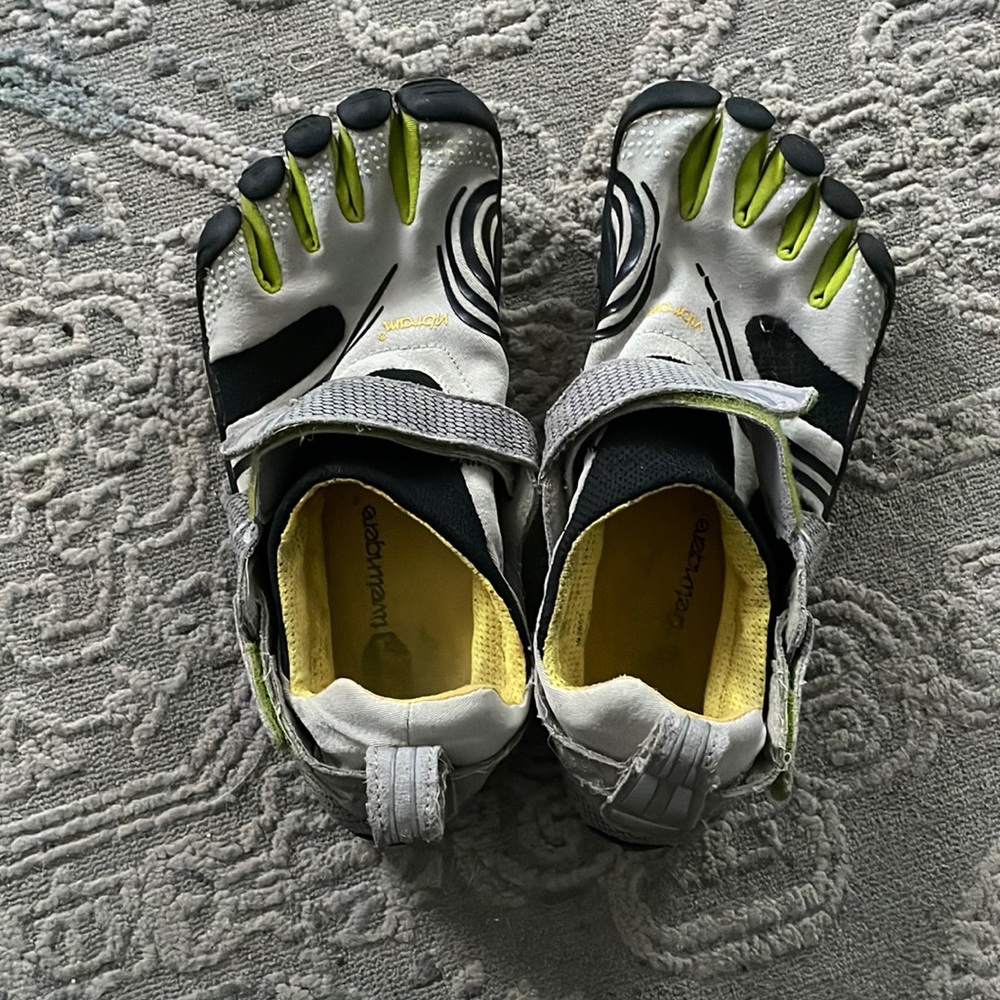 Vibram FiveFingers Komodo Unisex Running Shoes
